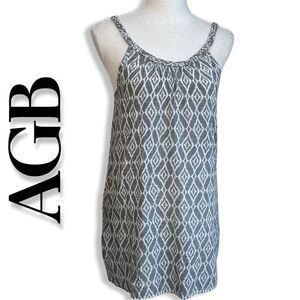 AGB Halter tank top, Braided strap & neck line, Cute diamond geo print, Size M